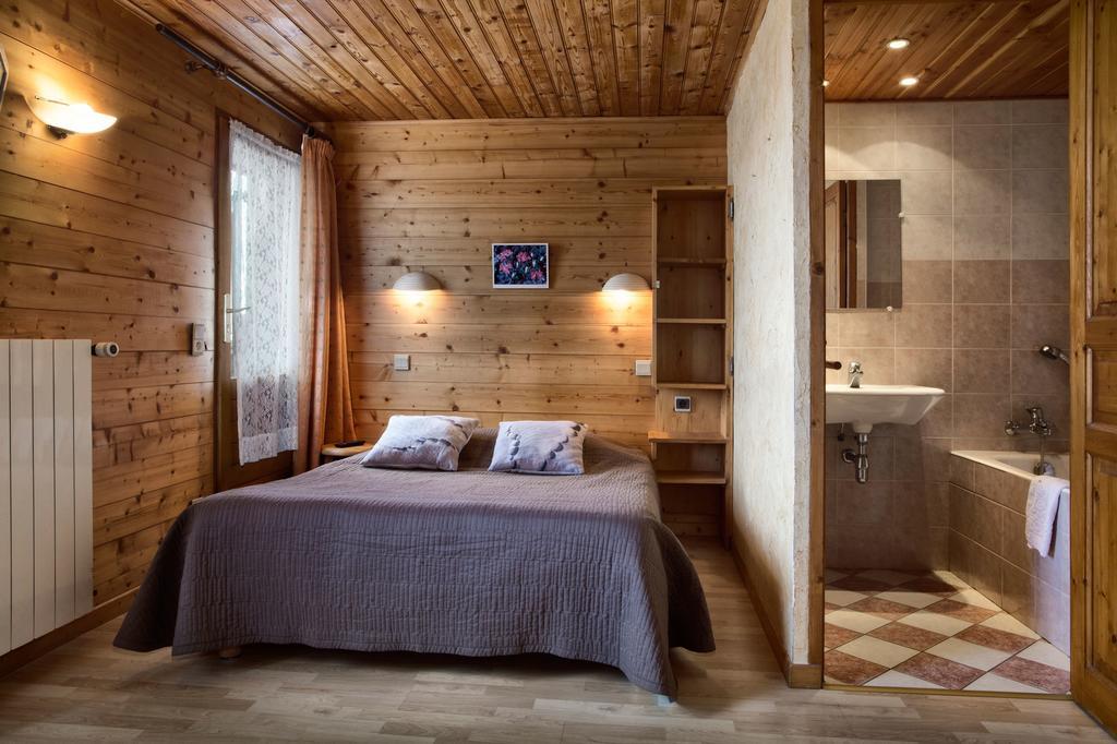 لا كلوساز Hotel Altitude 1647 الغرفة الصورة