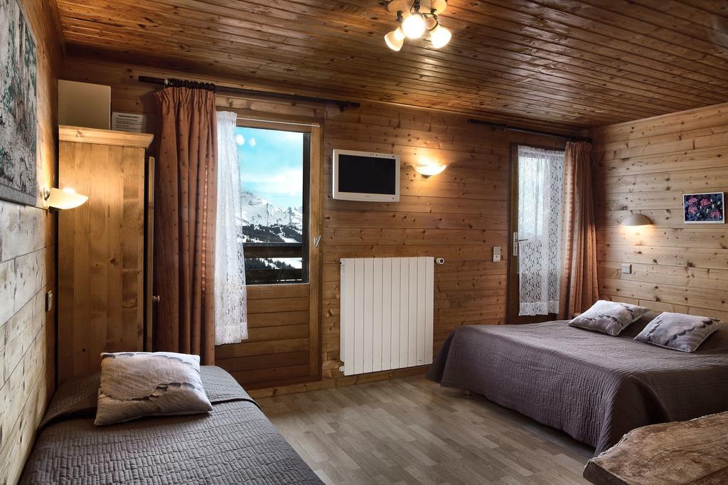 لا كلوساز Hotel Altitude 1647 الغرفة الصورة